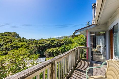 Photo of property in 6 Rawhiti Road, Pukerua Bay, 5026