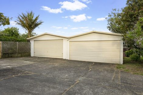 Photo of property in 158 View Road, Sunnyvale, Auckland, 0612