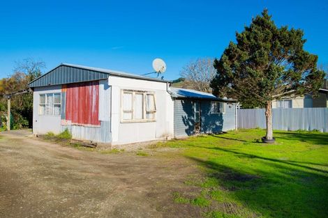 Photo of property in 10 Kipling Road, Te Karaka, 4022