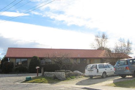 Photo of property in 8 Theyers Street, Alexandra, 9320