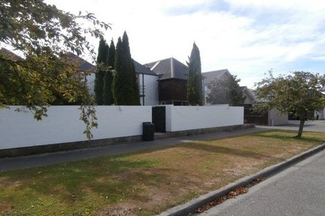 Photo of property in 2/30 Clissold Street, Merivale, Christchurch, 8014
