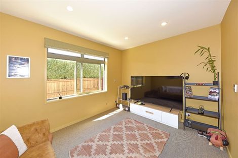 Photo of property in 21 Amoka Crescent, Parklands, Christchurch, 8083