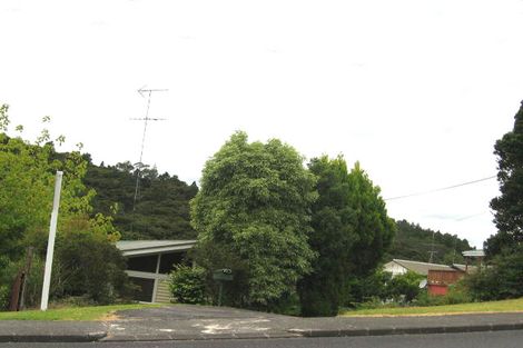 Photo of property in 3 Lauderdale Road, Birkdale, Auckland, 0626