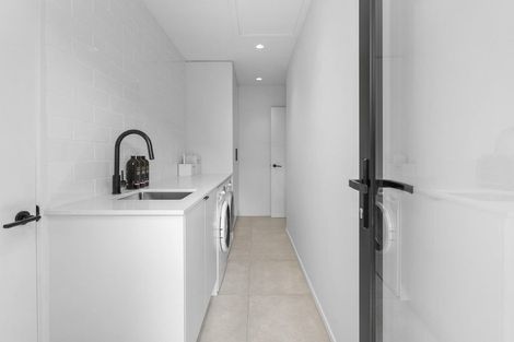 Photo of property in 54a Williams Street, Cambridge, 3434