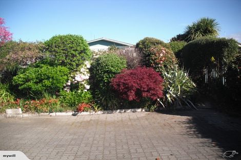 Photo of property in 6 Golders Place, Richmond Heights, Taupo, 3330