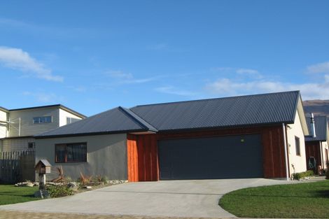 Photo of property in 110 Kings Drive, Wanaka, 9305