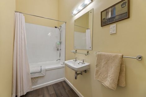 Photo of property in 5 Ure Street, South Hill, Oamaru, 9400