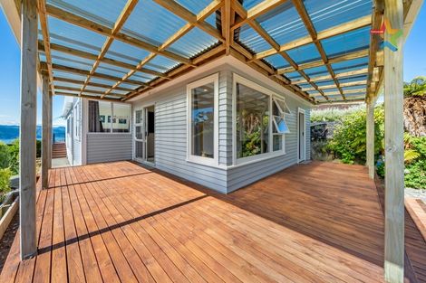 Photo of property in 54 Akatea Road, Korokoro, Lower Hutt, 5012