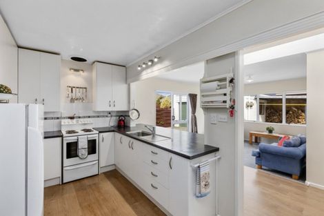 Photo of property in 13 Whites Line West, Woburn, Lower Hutt, 5010