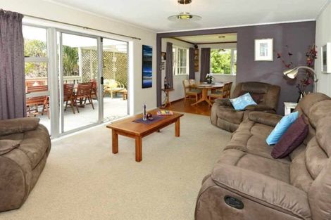 Photo of property in 56 Salamanca Road, Sunnynook, Auckland, 0620