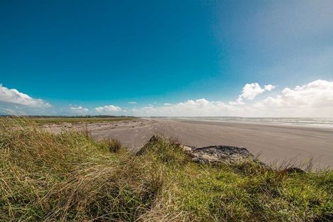 Photo of property in 4 Kupe Street, Carters Beach, Westport, 7825