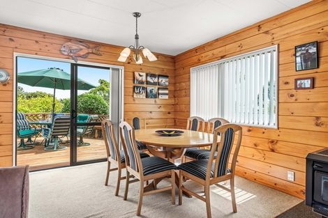 Photo of property in 12 Holiday Crescent, Mangawhai Heads, Mangawhai, 0505
