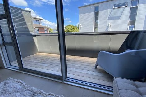 Photo of property in 3/3 Willow Avenue, Birkenhead, Auckland, 0626