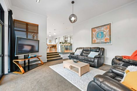 Photo of property in 15 Darley Street, Maeroa, Hamilton, 3200