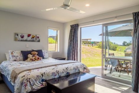 Photo of property in 45 Dawn Parade, Coastlands, Whakatane, 3120