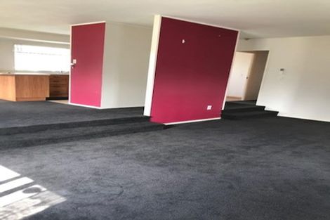 Photo of property in 33 Addison Drive, Glendene, Auckland, 0602