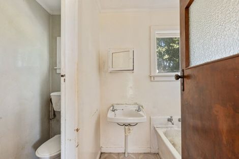 Photo of property in 359 Saint Aubyn Street, Moturoa, New Plymouth, 4310