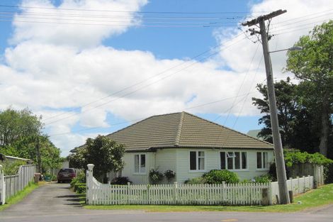 Photo of property in 24 Village Way, Ardmore, Papakura, 2582