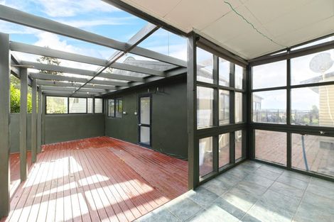 Photo of property in 276 Sturges Road, Henderson, Auckland, 0612