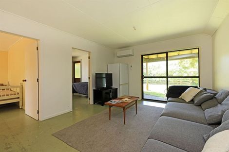 Photo of property in 66 Gillies Crescent, Waimarama, Havelock North, 4294