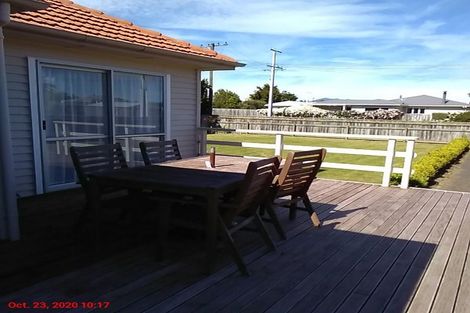 Photo of property in 19 Cologne Street, Martinborough, 5711