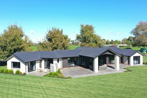 Photo of property in 300 Pickering Road, Tamahere, Hamilton, 3283