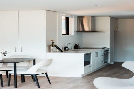 Photo of property in 16/12 Tawa Road, Te Atatu Peninsula, Auckland, 0610