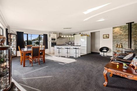 Photo of property in 2 Joll Street, Waitara, 4383