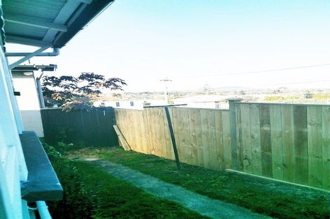 Photo of property in 39b Forrest Hill Road, Milford, Auckland, 0620