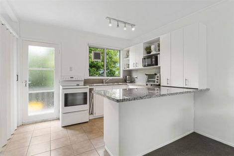 Photo of property in 2/14 Pegler Drive, Howick, Auckland, 2014