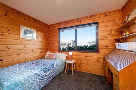 Photo of property in 82 Beacon Hill Road, Strathmore Park, Wellington, 6022