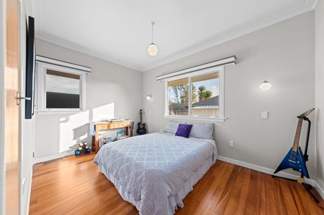 Photo of property in 124 Carrington Street, Lower Vogeltown, New Plymouth, 4310