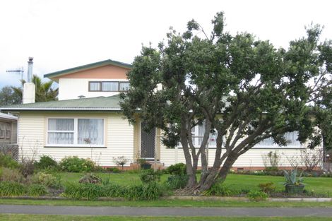Photo of property in 40 Downing Avenue, Pirimai, Napier, 4112
