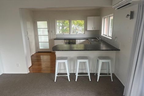 Photo of property in 3/375 Lake Road, Hauraki, Auckland, 0622