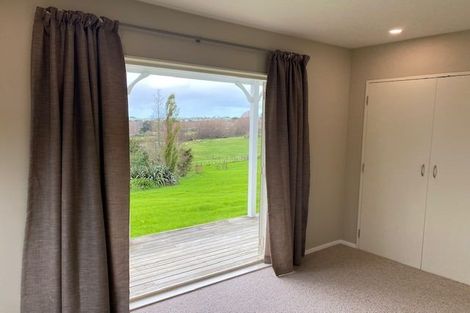 Photo of property in 11 Jeffs Road, Dairy Flat, Albany, 0794