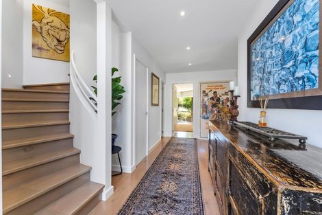 Photo of property in 2/20 Gulf View Road, Murrays Bay, Auckland, 0630