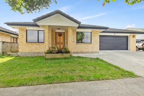 Photo of property in 18a Christmas Road, Manurewa, Auckland, 2102