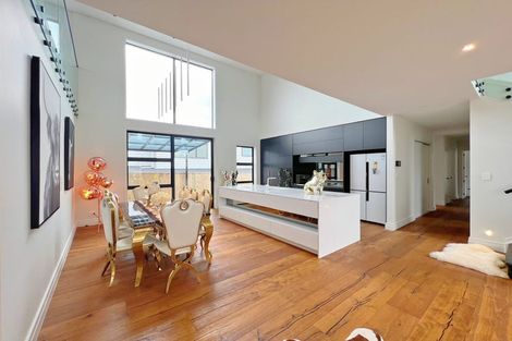 Photo of property in 2 Luff Place, Long Bay, Auckland, 0630