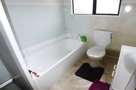 Photo of property in 2/1 Fowlds Avenue, Sandringham, Auckland, 1025