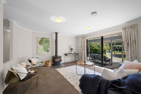 Photo of property in 230 Taupaki Road, Taupaki, Henderson, 0782