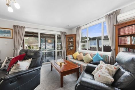 Photo of property in 90 California Drive, Totara Park, Upper Hutt, 5018