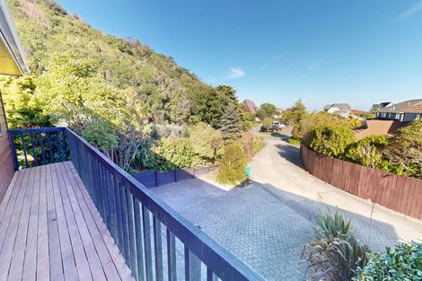 Photo of property in 60 Satara Crescent, Khandallah, Wellington, 6035