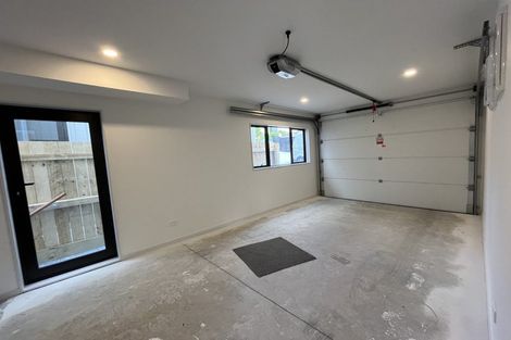 Photo of property in 10d Mantra Road, Massey, Auckland, 0614
