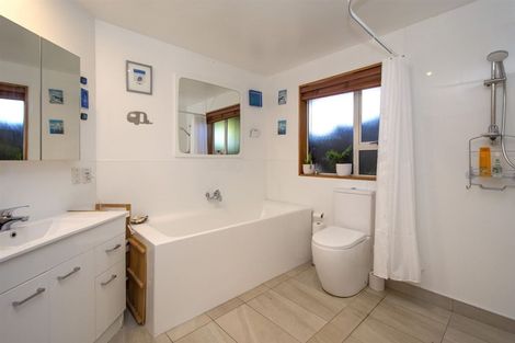 Photo of property in 29 Sea Eagles Place, North New Brighton, Christchurch, 8083