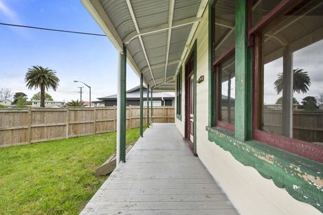 Photo of property in 66 Bridge Street, Bulls, 4818