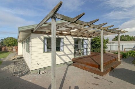 Photo of property in 527 Main North Road, Bay View, Napier, 4104