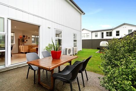 Photo of property in 7 Torea Place, Kenepuru, Porirua, 5022