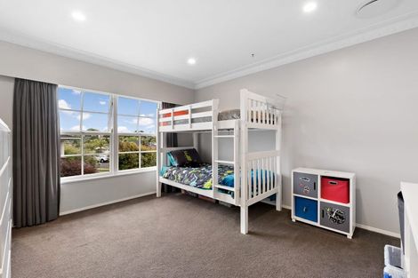 Photo of property in 13 Winslow Heights, Pahurehure, Papakura, 2113