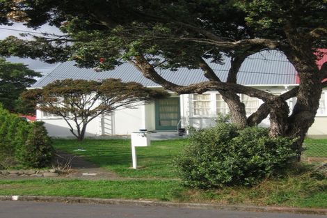 Photo of property in 9 Sellers Grove, Taita, Lower Hutt, 5011