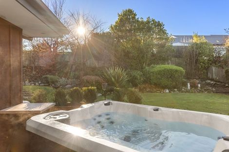 Photo of property in 27 Kingston Street, Albert Town, Wanaka, 9305
